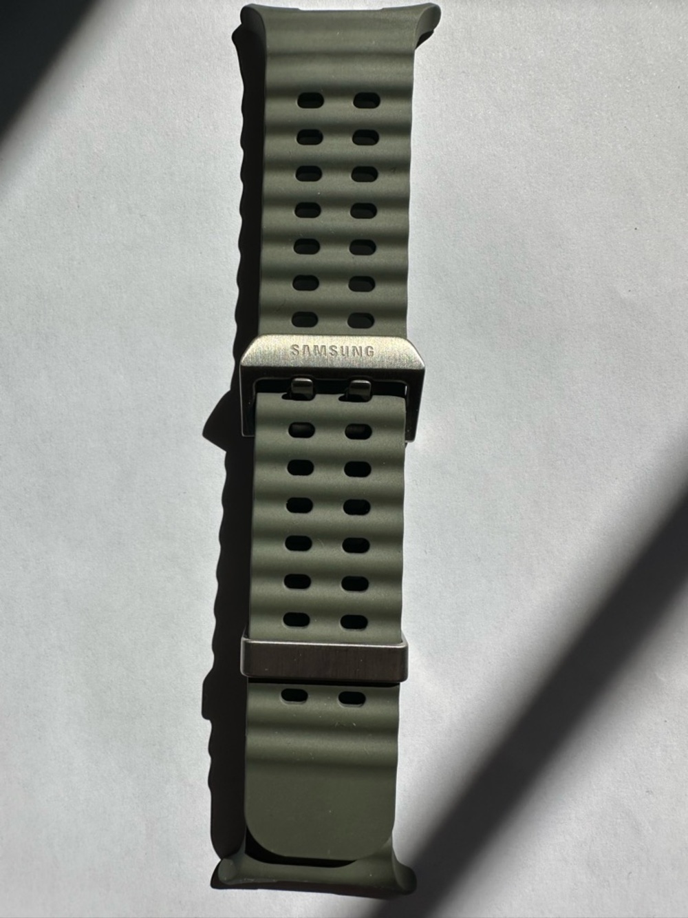 Samsung Olive Green Silicone Watch Strap with Brushed Metal Buckle